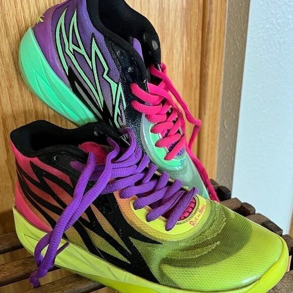 PUMA “RICK AND MORTY” SNEAKER, men's size 5 - Picture 3 of 12